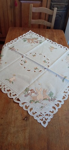 Nappe thé broder - à, centre