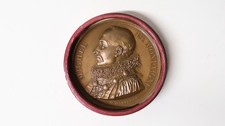 Ancienne superbe Médaille littérature philosophie de MONTAIGNE par GATTEAUX 1817