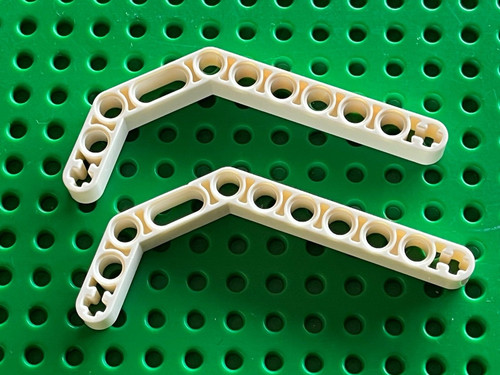 Lego white technic liftarm - 2,
