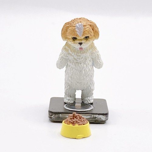 Mini figurine capsule - , tzu
