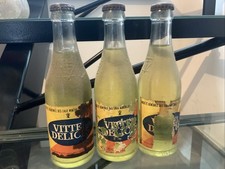 RARE LOT 3 BOUTEILLES PLEINE D’ORIGINE SODA VITTEL DELICES CITRON VINTAGE ???