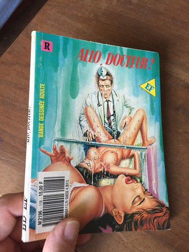 Petit format serie rose - bd,