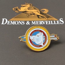 Pin's Folies ***  Tir arc Sanglier chasse Coutellerie archerie Bonnarm's Romans 