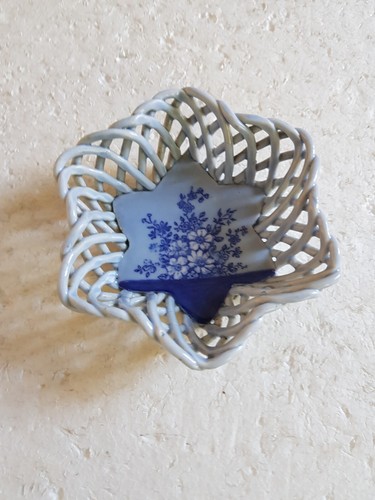 Petite corbeille vide - , poche
