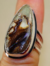 Bague argent massif,vrai Orthoceros Fosil,  Natural Fire Opale  La Taille est 53