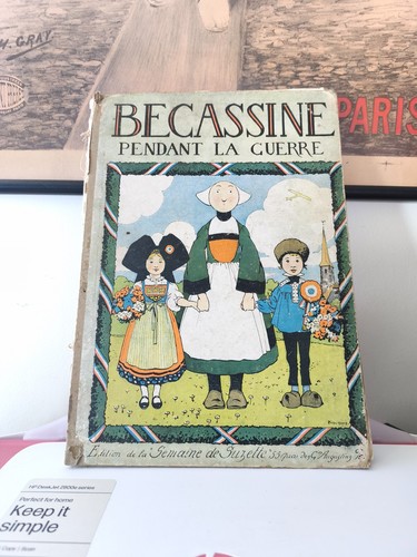 Bande dessinée bécassine - dessinée,