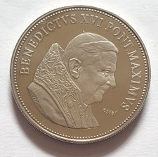 ? Médaille Vatican 2010 - Benoit XVI Benedictvs - Argent essai ?