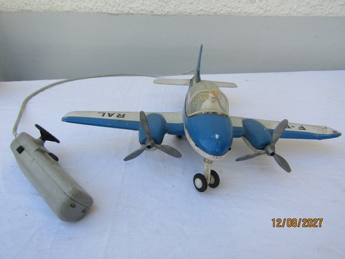 Ancien avion joustra jouet - joustra,
