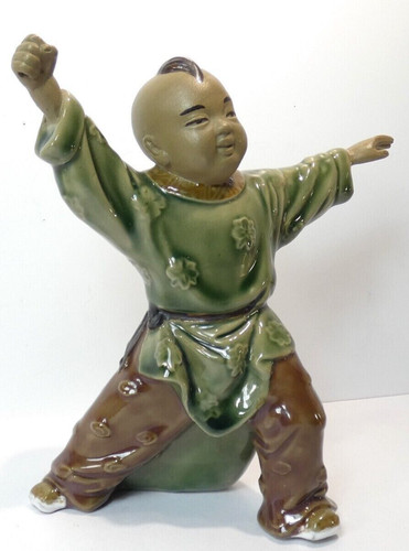 Très jolie figurine - , chinoise