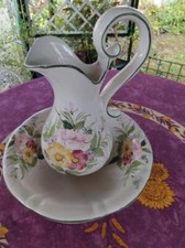 Ensemble de Toilette Cuvette et Broc Décor Floral Coloré