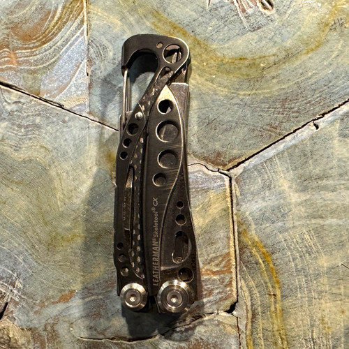 Leatherman skeletool - leatherman,