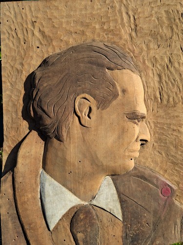 Bas relief bois - , portrait