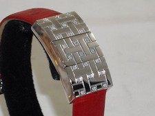 CROTON LADIES GORGEOUS DIAMOND W/ QUARTZ MOVEMENT W/CLOSE TOP LID