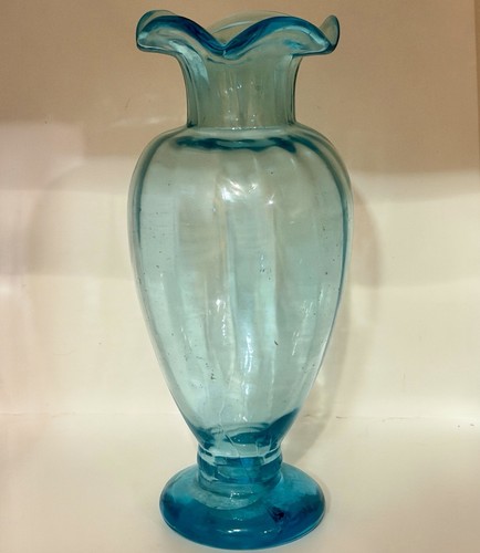 Dell glass hand blown - glass,