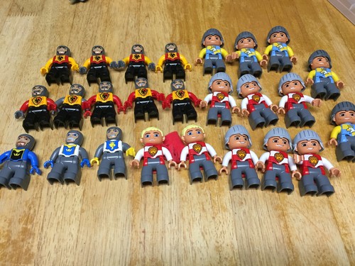 Lego duplo figure knight - 1,