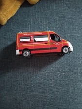 camion pompier 1/43 Renault Master Norev