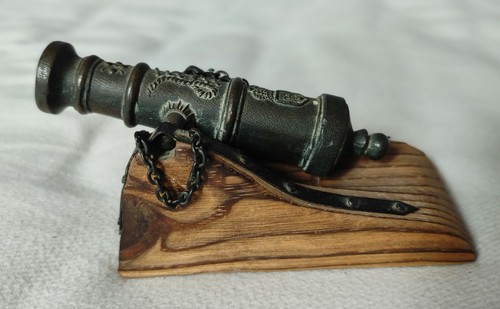 Ancien petit canon miniature - ancien,
