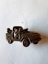 INSIGNE REDUCTION / PINS : " VEHICULE PEUGEOT -  P4  "