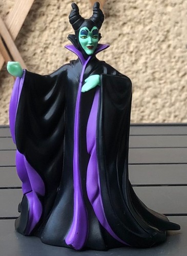 Figurine sorcière maléfique - sorcière,