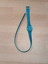 Montre bracelet  Swatch  vintage turquoise – Swiss Made, quartz, femme ou enfant