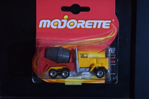 Majorette concrete mixer with - majorette,