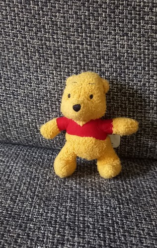Peluche doudou winnie - a4,