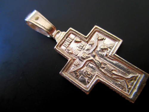 Pendentif croix crucifix - pendentif,