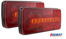 2x LED Arrière Remorque Dynamique Clignotant 12/24V à droite / Gauche Feu