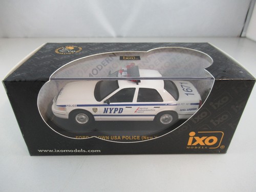 Ixo moc040 ford - 1:43, crown
