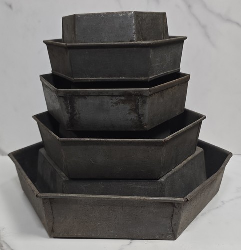 Lot moules de boulangerie - de,