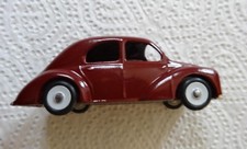 CIJ.. FRANCE  4 CV  RENAULT... BON ETAT