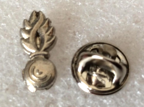 Pin vintage armée - vintage,