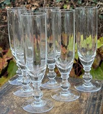 6 FLUTES A CHAMPAGNE