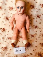 Poupée mignonnette ancienne