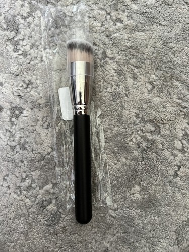 Mac cosmetics brush - mac,