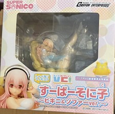 Super Sonico Bikini & Sofa