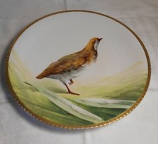 VINTAGE ASSIETTE DECORATIVE OISEAU SIGNEE LIMOGES L.R.L PEINT MAIN CONTOUR DORE