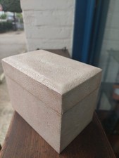 COFFRET BOITE EN BOIS ACAJOU ET GALUCHAT MILIEU XX e  ANCIEN DECO 