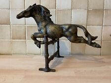Équitation Cheval Saut d'obstacle Bronze articulé Hauteur 29,5 cm 5kg780 anonyme