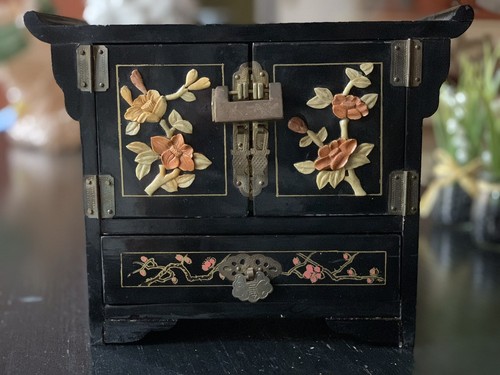 Magnifique boîte bijoux - magnifique,