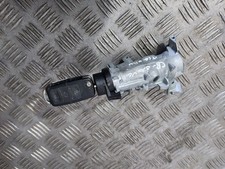 Neiman + Clef - VOLKSWAGEN