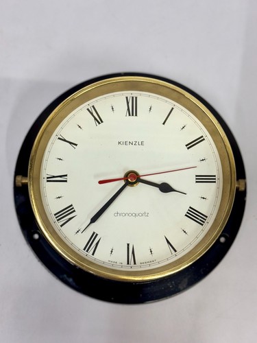 Horloge murale moderne