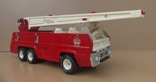 Camion de pompier TONKA vintage tôle ancien jouet jeu old toy truck firemen