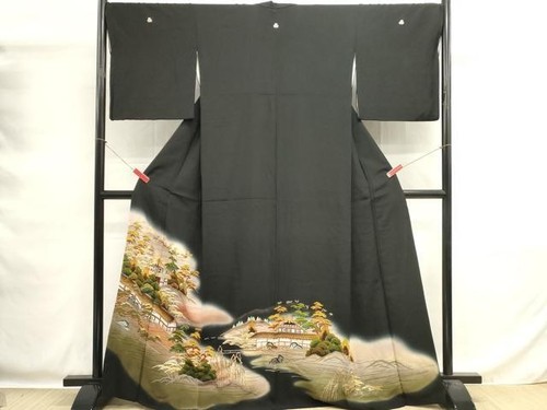 Kimono japonais luxueux noir