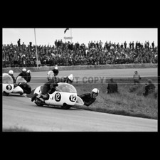 Photo M.000920 TONY WAKEFIELD GRAHAM MILTON BMW SIDECAR DUTCH TT 1963