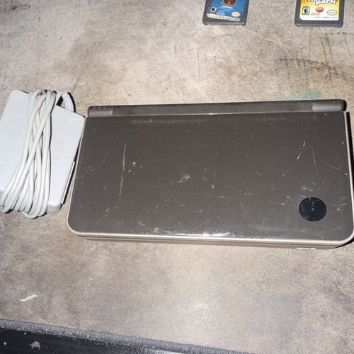 Nintendo dsi gray handheld - xl,