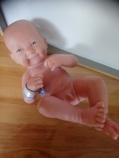 Poupée poupon bébé nouveau né garçon réaliste le newborn Berenguer