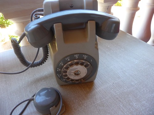 Ancien telephone mural - ancien,