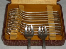 CHRISTOFLE BOREAL 12 fourchettes à huitre métal argenté coffret