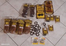 Lot d'anneaux en bois et